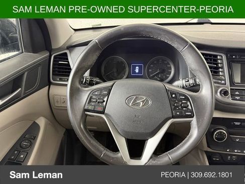 Used 2017 Hyundai Tucson Sport image 14