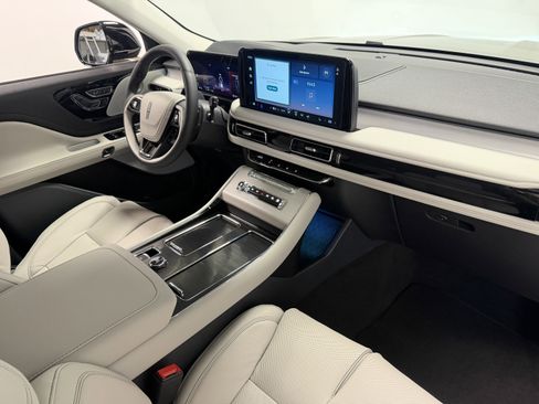 New 2026 Lincoln Aviator Reserve AWD/4WD image 21