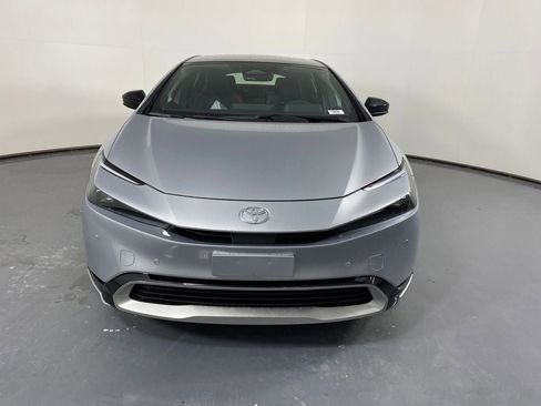 New 2026 Toyota Prius XSE Premium image 2