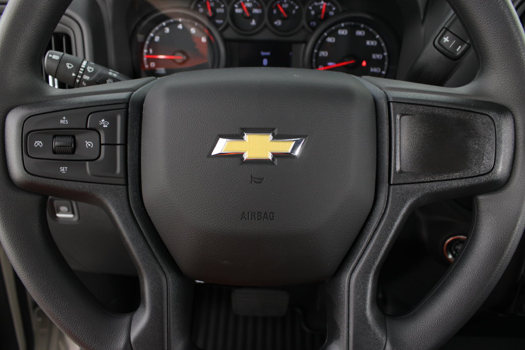 New 2026 Chevrolet Silverado 2500 Custom w/ Custom Value Package AWD/4WD image 18