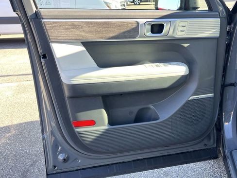 Used 2024 Hyundai Santa Fe Calligraphy image 9