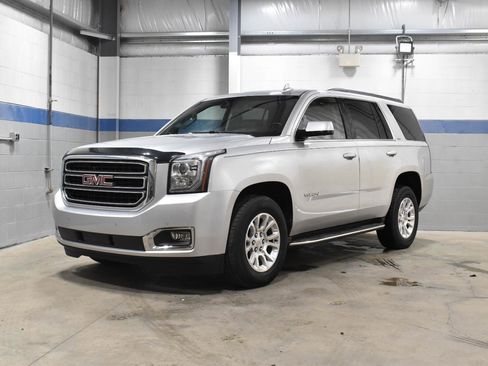 Used 2018 GMC Yukon SLT w/ Open Road Package AWD/4WD image 7