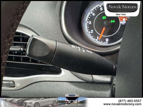 Used 2022 Jeep Cherokee Limited image 16