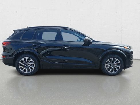 New 2027 Audi Q6 e-tron Premium AWD/4WD image 4