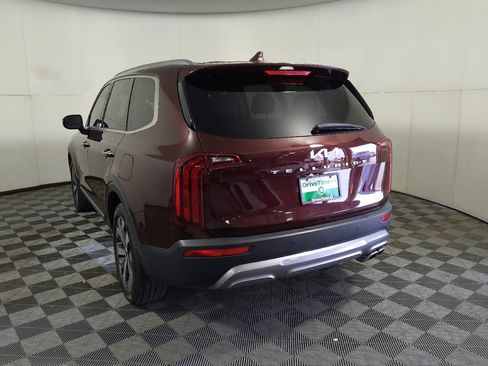 Used 2022 Kia Telluride S FWD image 6