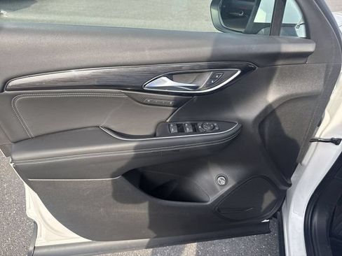 Certified 2023 Buick Envision Essence FWD image 21