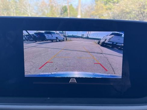 Used 2025 Buick Envista Avenir image 5