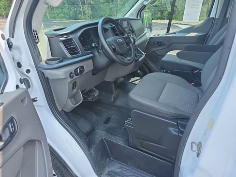 Used 2024 Ford Transit 250 148 High Roof Extended AWD image 10