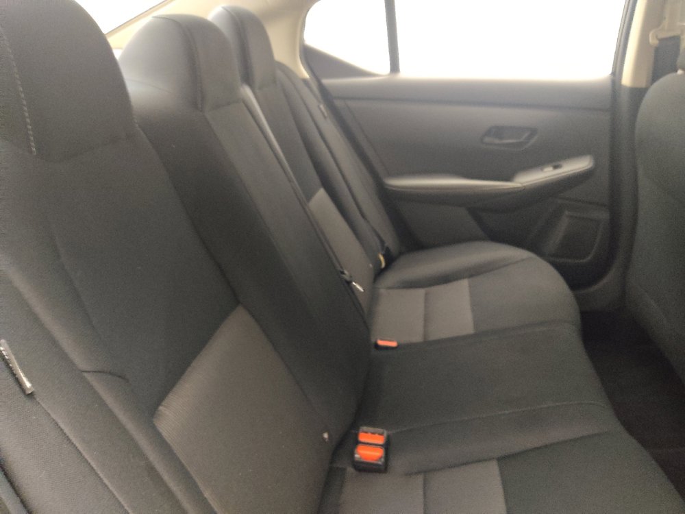 Used 2024 Nissan Sentra SV FWD image 19