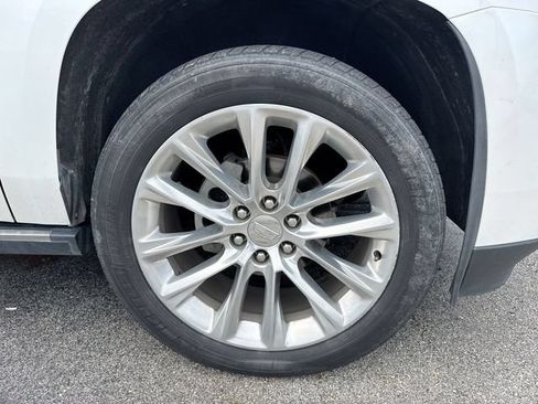 Used 2018 Cadillac Escalade ESV Premium Luxury AWD/4WD image 7
