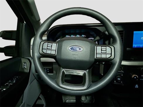 New 2026 Ford F350 XL w/ XL Chrome Package image 7