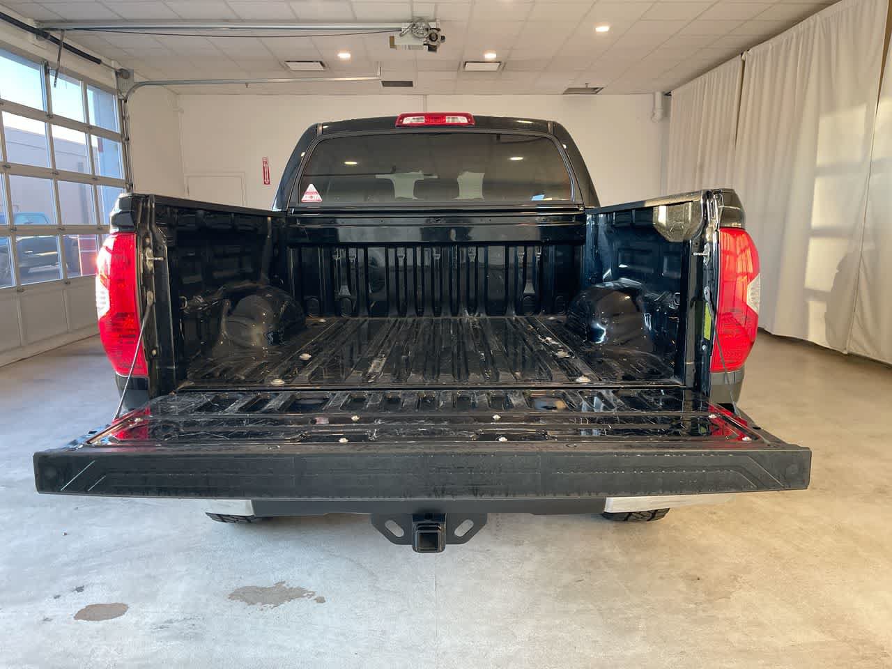 Used 2018 Toyota Tundra SR5 w/ TRD Off Road Package AWD/4WD image 22