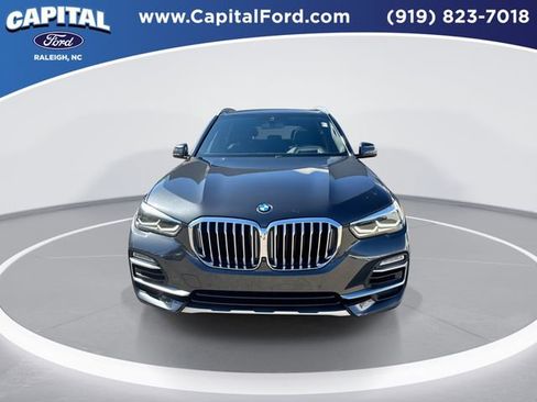 Used 2020 BMW X5 xDrive40i w/ Premium Package image 3