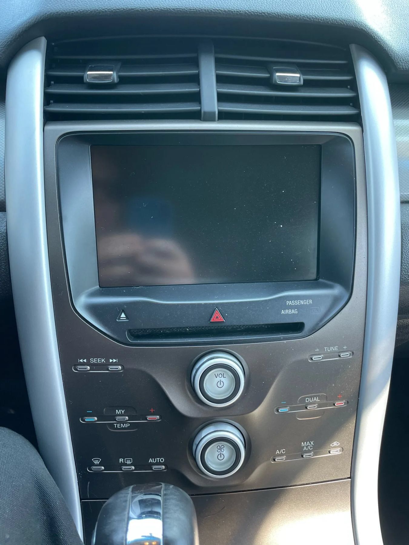 Used 2014 Ford Edge SEL w/ Equipment Group 205A AWD/4WD image 16