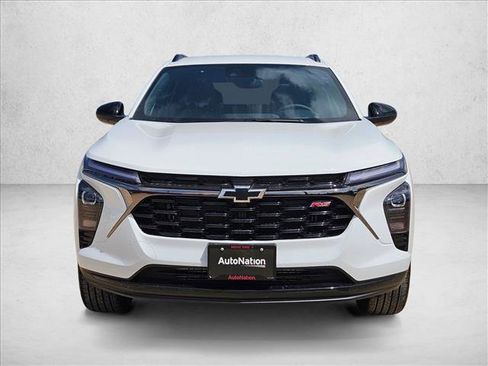 New 2026 Chevrolet Trax RS w/ Driver Confidence Package FWD image 6