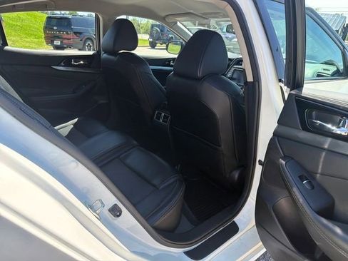 Used 2023 Nissan Maxima SV w/ Floor Mat Group FWD image 29