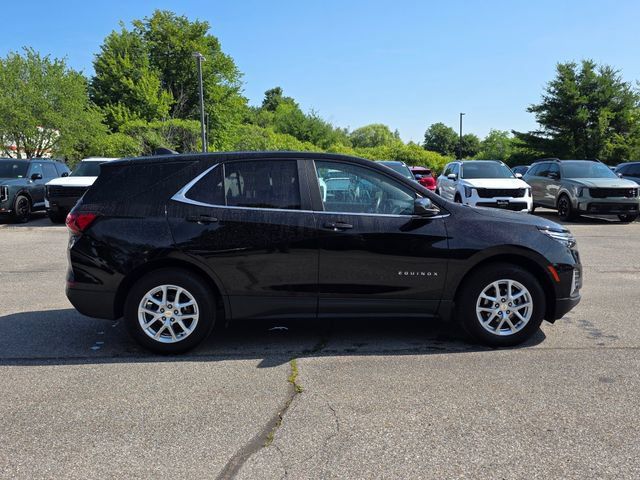 Used 2022 Chevrolet Equinox LT AWD/4WD image 9