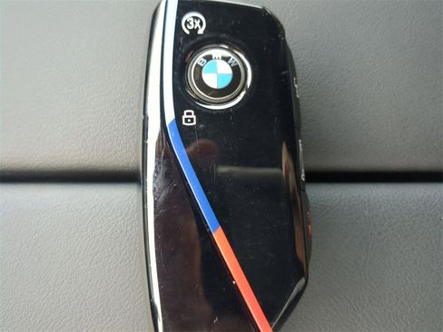 Used 2026 BMW X5 M60i image 31