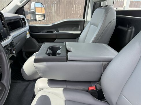 Used 2023 Ford F450 XL w/ XL Chrome Package RWD image 55