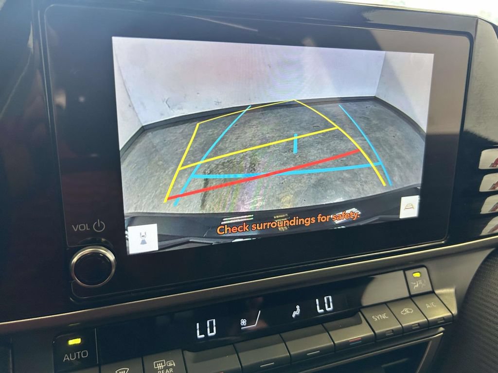 Used 2025 Toyota Camry SE FWD image 26