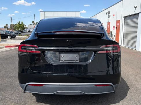 Used 2022 Tesla Model X AWD/4WD image 4
