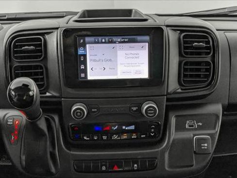 Used 2024 RAM ProMaster 2500 w/ Convenience Group FWD image 23