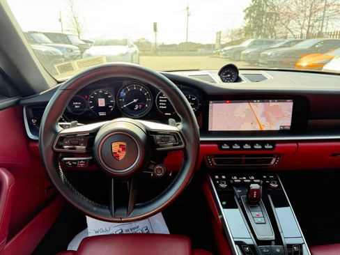 Used 2020 Porsche 911 Carrera S image 17