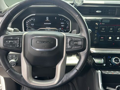 Used 2023 GMC Sierra 1500 Denali AWD/4WD image 13