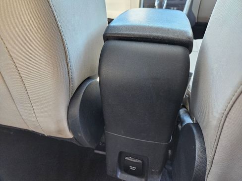 Used 2018 Ford EcoSport SE w/ SE Convenience Package FWD image 32