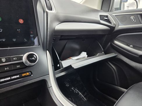 Certified 2023 Ford Edge SEL w/ Convenience Package AWD/4WD image 15