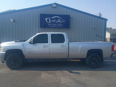 Used 2012 Chevrolet Silverado 3500 LTZ w/ LTZ Plus Package AWD/4WD image 1