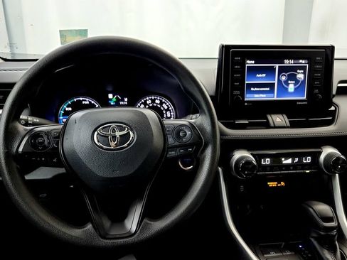 Used 2022 Toyota RAV4 XLE w/ Convenience Package AWD/4WD image 28