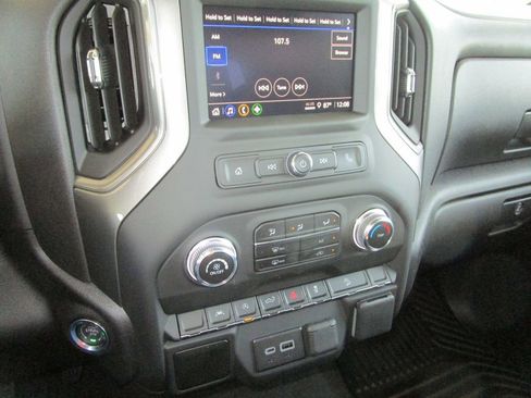 New 2026 GMC Sierra 1500 Pro w/ Pro Value Package image 38