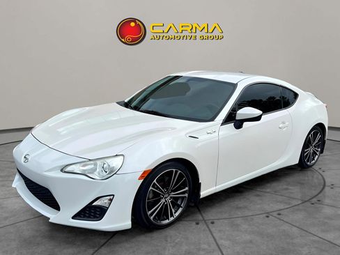 Used 2013 Scion FR-S image 1
