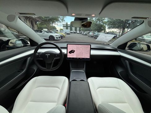 Used 2022 Tesla Model 3 Long Range AWD/4WD image 36