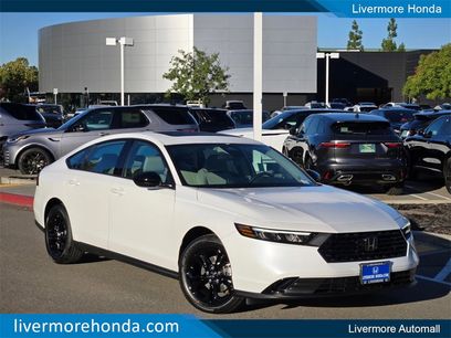 New 2025 Honda Accord SE