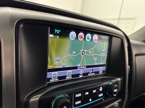 Used 2018 GMC Sierra 1500 SLT image 45