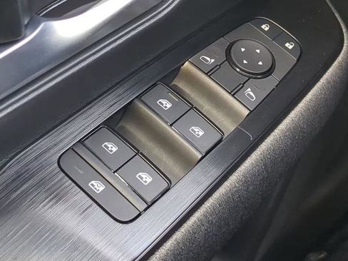 Certified 2026 Nissan Kicks SV FWD image 22