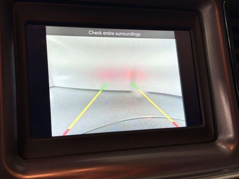 Used 2021 Dodge Challenger SXT image 19