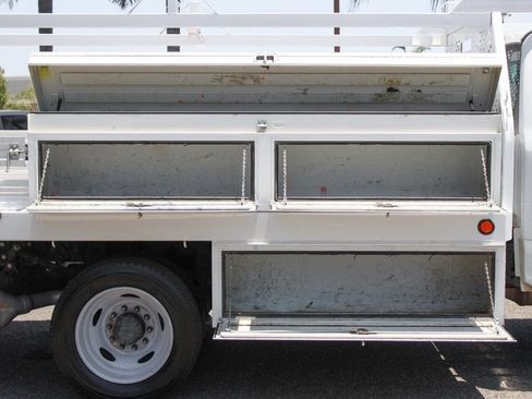 Used 2017 Ford F450 XL w/ Power Equipment Group image 11