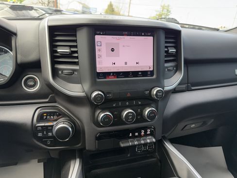 Used 2023 RAM 1500 Big Horn AWD/4WD image 33