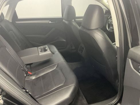 Used 2014 Volkswagen Passat TDI SE FWD image 26