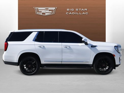 Used 2022 GMC Yukon SLT w/ SLT Premium Package image 6