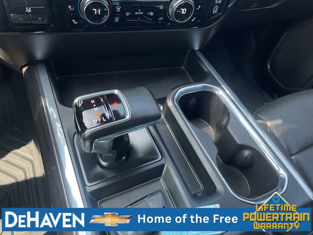 Used 2025 Chevrolet Silverado 1500 LTZ AWD/4WD image 17