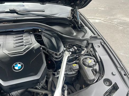 Used 2021 BMW 530i image 31