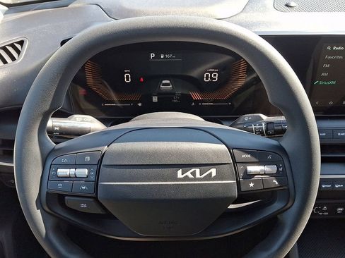 Used 2026 Kia K4 FWD image 13