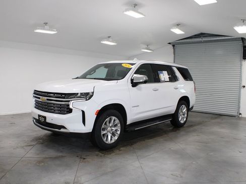 Used 2024 Chevrolet Tahoe Premier image 4