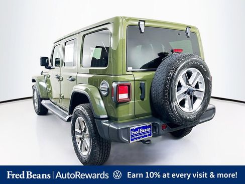 Used 2022 Jeep Wrangler Unlimited Sahara w/ Cold Weather Group AWD/4WD image 5