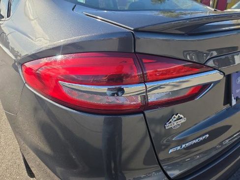 Certified 2019 Ford Fusion Titanium AWD/4WD image 9
