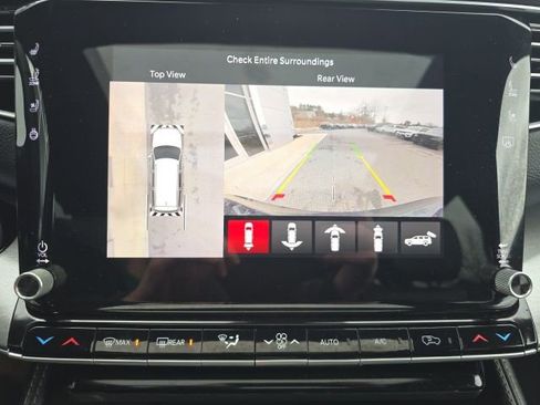 Certified 2025 Jeep Wagoneer Series II w/ Convenience Group I image 22